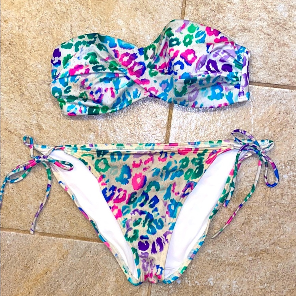 VS Rainbow Leopard Print Swim Set | Size: 34D, L